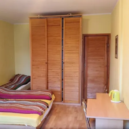 Iwona - Budget With Private Bathrooms Σόποτ