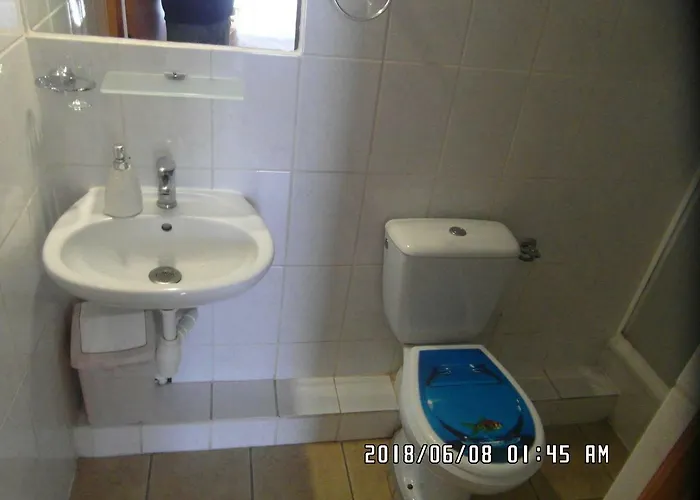 Iwona - Budget With Private Bathrooms Quarto em Acomodações Particulares