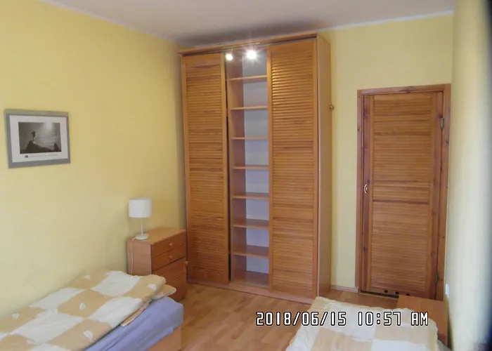 Iwona - Budget With Private Bathrooms Quarto em Acomodações Particulares *