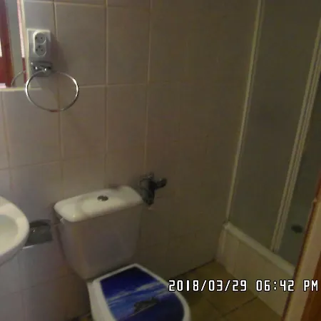 Iwona Budget - Hostelove With Private Bathrooms * Sopot
