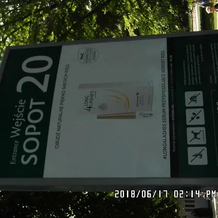 Δωμάτια σε οικογενειακή κατοικία Iwona - Budget With Private Bathrooms