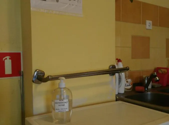 Iwona - Budget With Private Bathrooms Séjour chez l'habitant Sopot