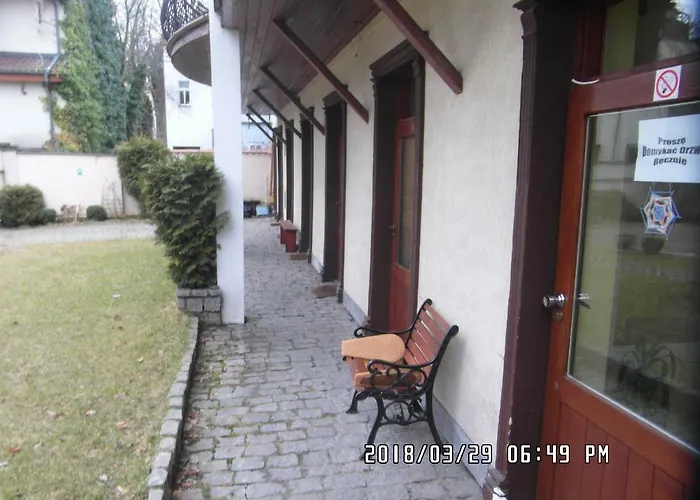 Iwona - Budget With Private Bathrooms Séjour chez l'habitant *