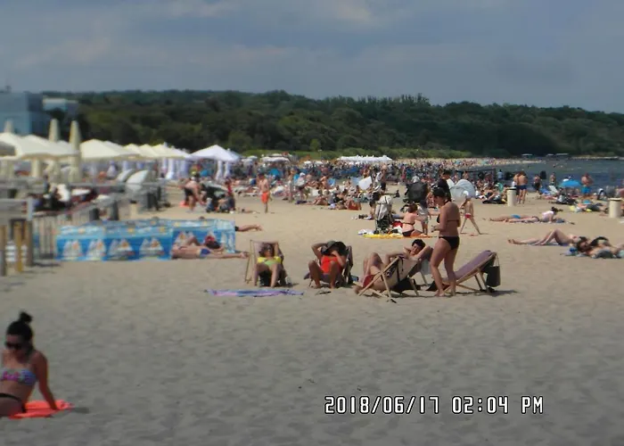 Iwona - Budget With Private Bathrooms 民宿